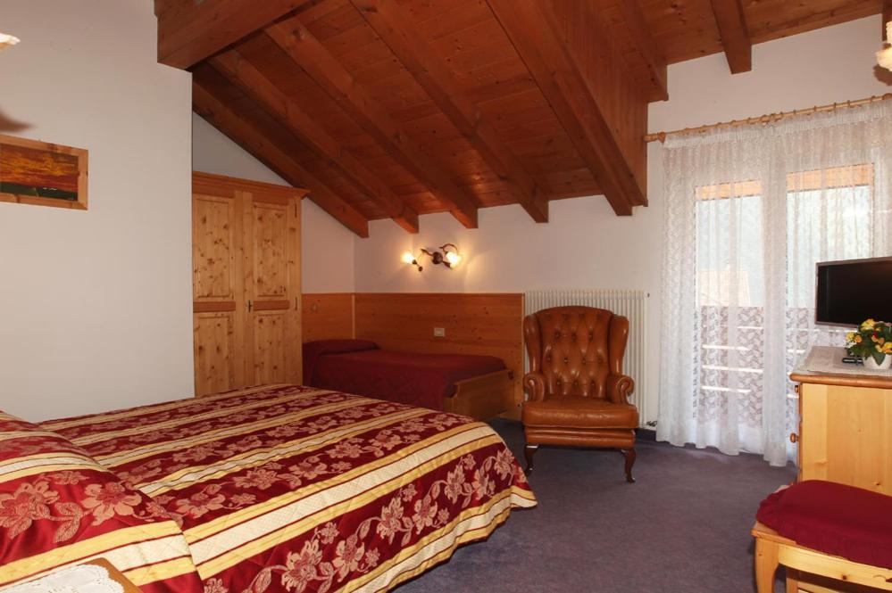 Hotel Garni Villanova Мольвено Номер фото